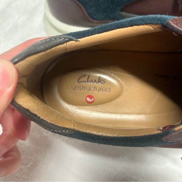 Clarks Unstructured Un Rio Run Sneakers Lace Up Shoe Burgundy Red Navy Blue 10.5 - Picture 6 of 8